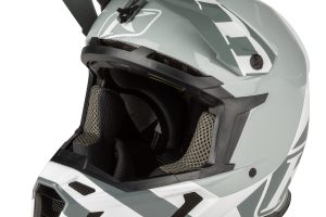 F5 KOROYD HELMET ECE/DOT